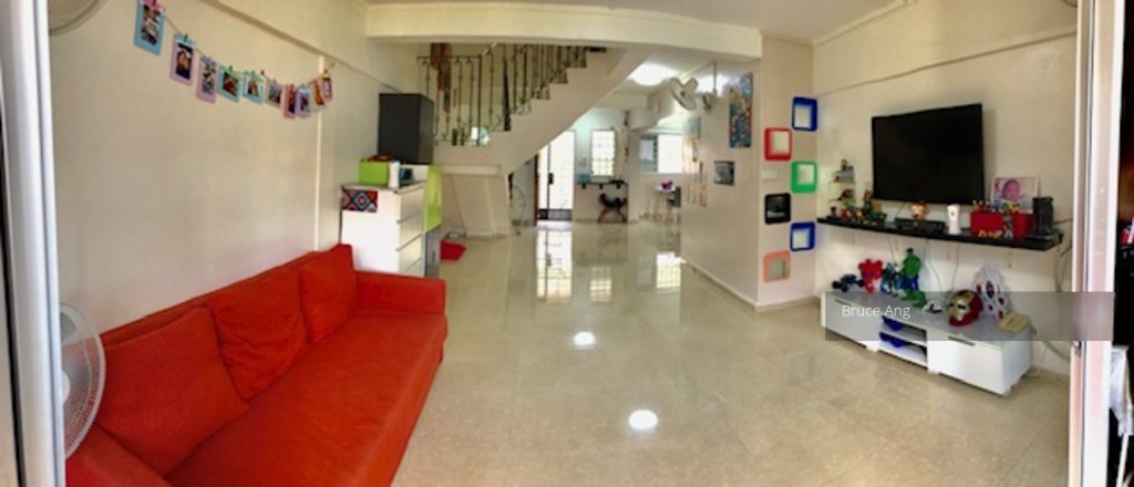 Blk 340 Jurong East Avenue 1 (Jurong East), HDB Executive #199553402